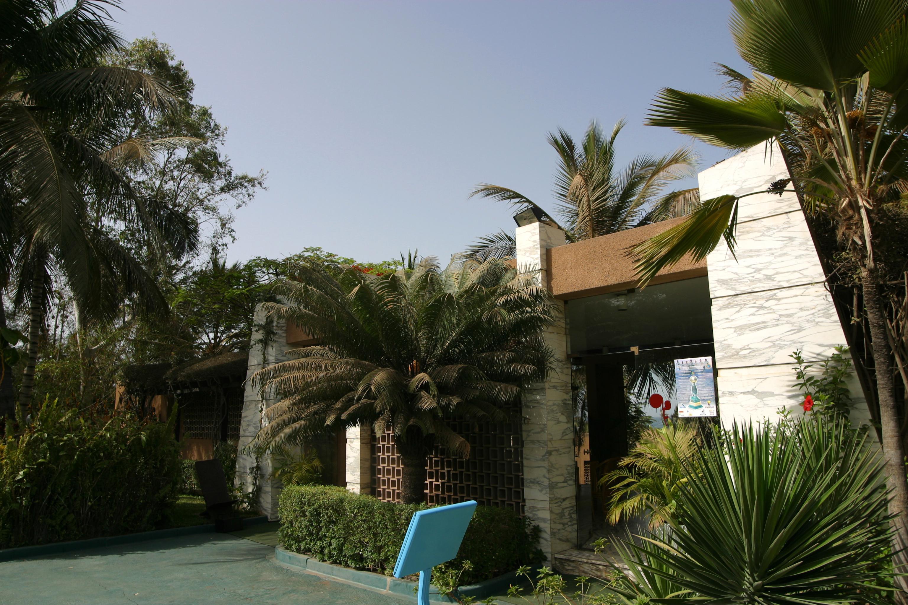 Hotel Jardin Savana Dakar Esterno foto